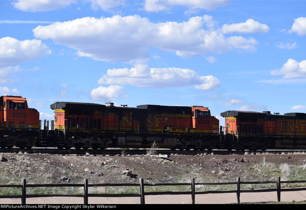 BNSF 5425
